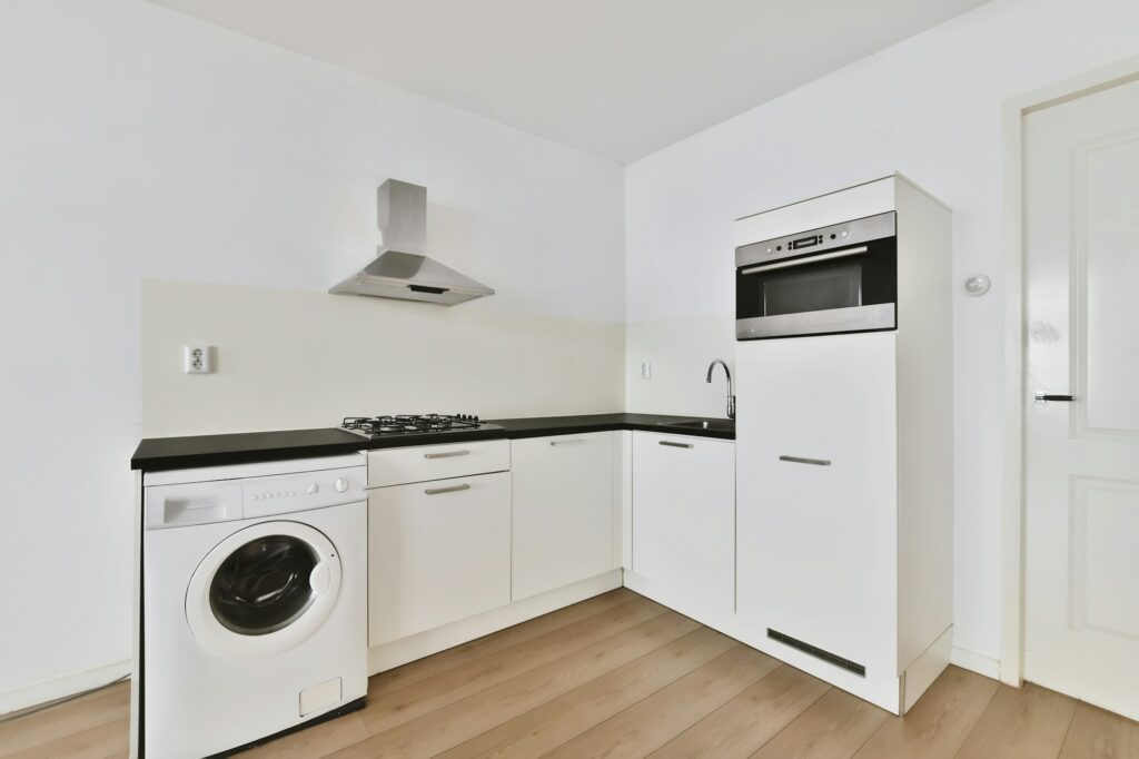 Pepa´s Cleaning Service LLC offers services of Residential Cleaning, ** Deep Cleaning, ** Move Out - In, ** Airbnb Cleaning, Construction Cleaning, Office Cleaning, Commercial Cleaning in King County, Snohomish, Pierce county - Residential Cleaning