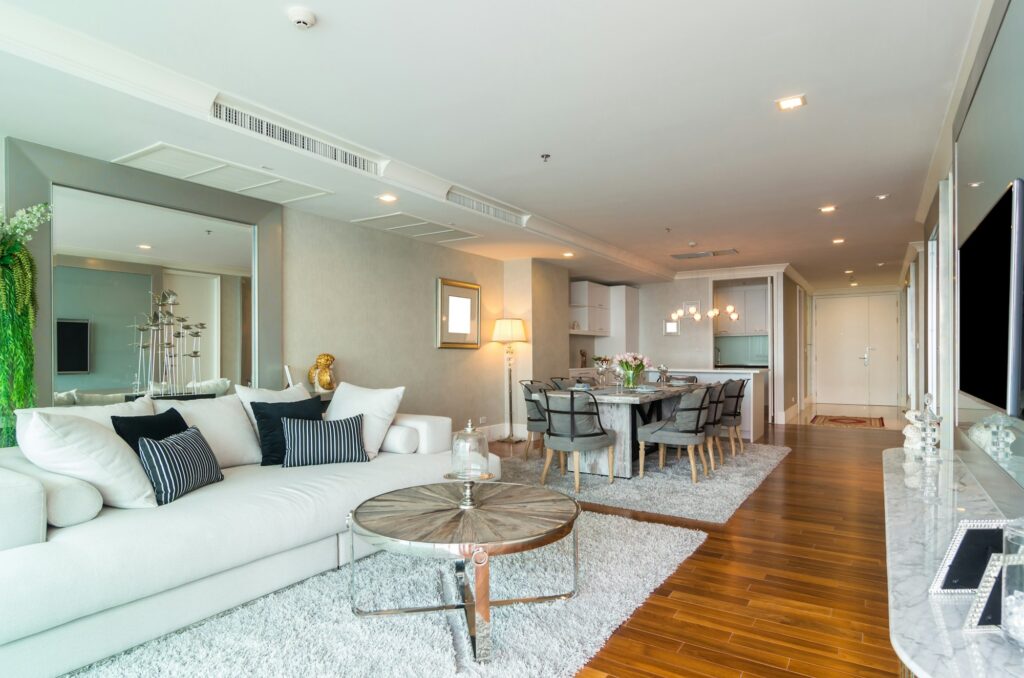 Pepa´s Cleaning Service LLC offers services of Residential Cleaning, ** Deep Cleaning, ** Move Out - In, ** Airbnb Cleaning, Construction Cleaning, Office Cleaning, Commercial Cleaning in King County, Snohomish, Pierce county - Residential Cleaning