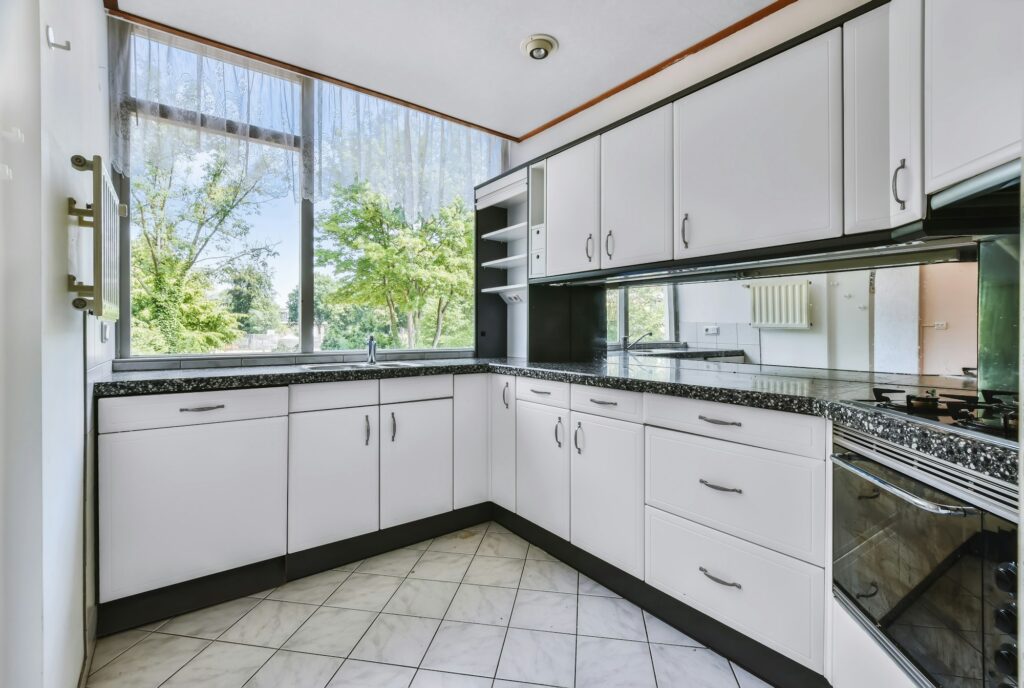 Pepa´s Cleaning Service LLC offers services of Residential Cleaning, ** Deep Cleaning, ** Move Out - In, ** Airbnb Cleaning, Construction Cleaning, Office Cleaning, Commercial Cleaning in King County, Snohomish, Pierce county - Residential Cleaning